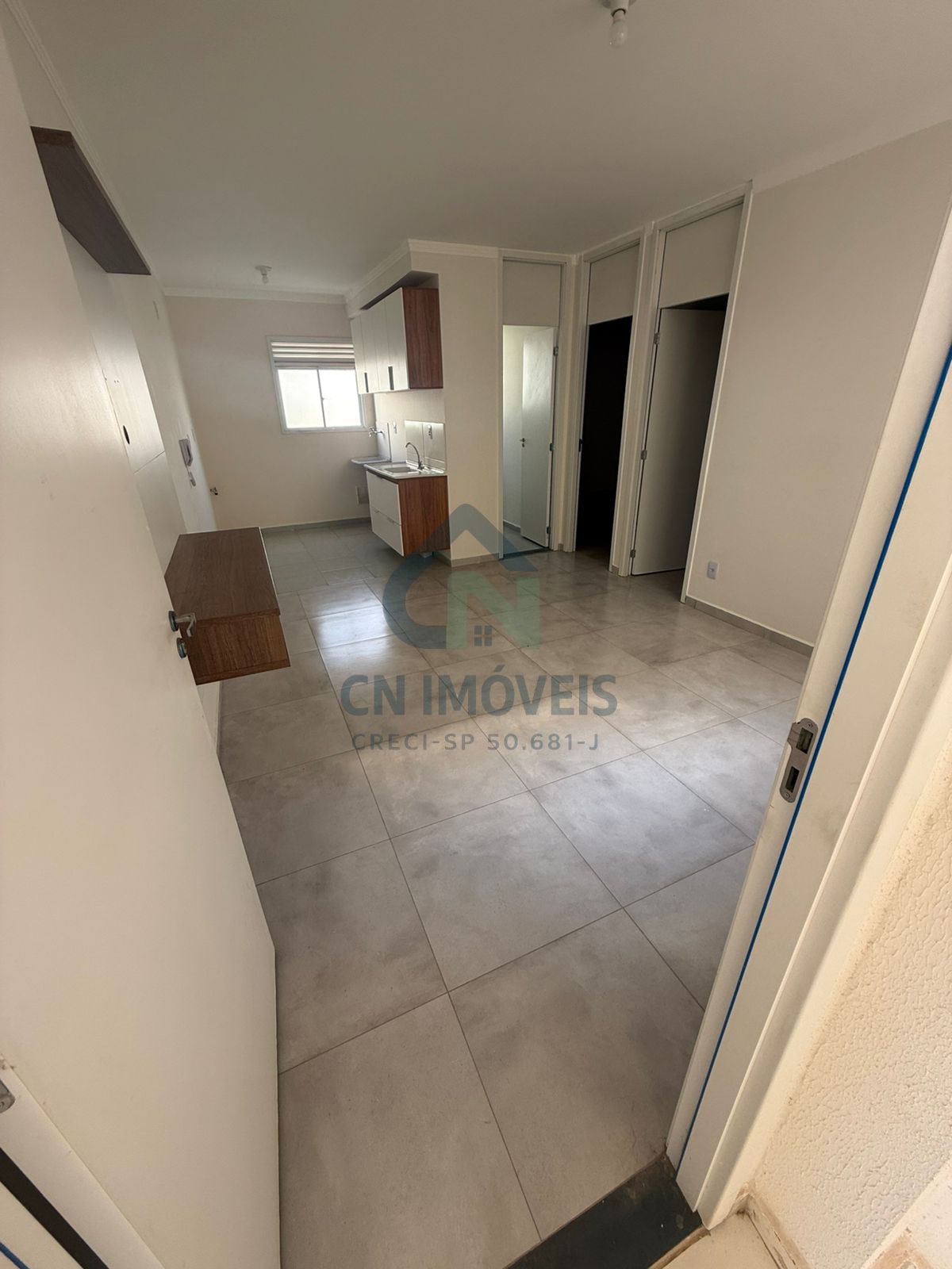Apartamento Villa Francesa Lis - 2 Dormitórios, Rack  