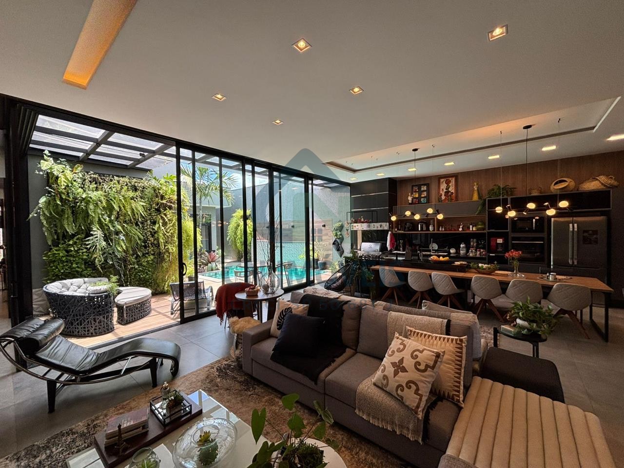Casa Condomínio Alvorada com 3 Suítes 